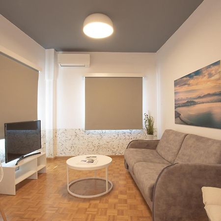 Aonia Luxurious Modern Boutique Apartments Chalkida Luaran gambar